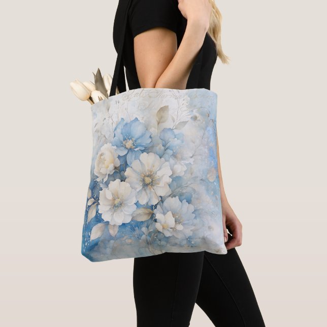 Weiße und blaue Blumen  Tasche (Von Nahem)