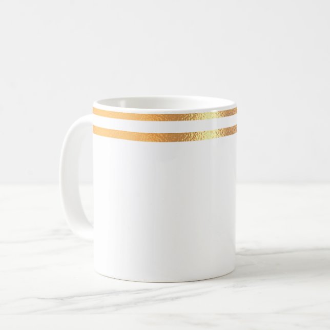 Weiße und goldene Tasse (Vorderseite Links)