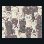 Weiße und graue Katzen Puzzle<br><div class="desc">Nahtloses Muster mit weißem, grauem, gestreiftem Tablett und gepunkteten Katzen</div>