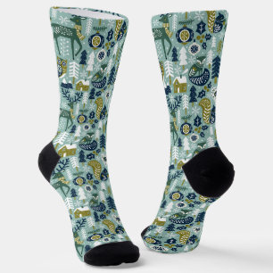 Weiße und grüne Weihnachtssymbole Muster Socken