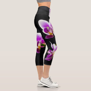 Weiße und lila Orchidee Capri Leggings