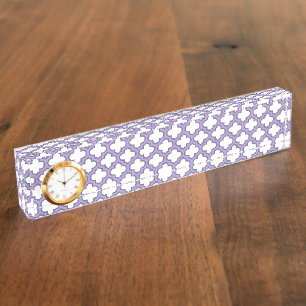 Weiße und Lila Trellis, Gitter, Quatrefolie Namensplakette