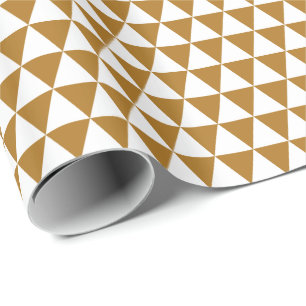 Weiße und matte goldene Dreiecke Geschenkpapier