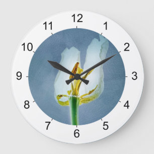 Weiße, verwelkende TulpenBlume Große Wanduhr