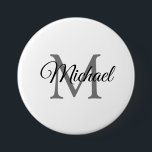 Weiße Vorlage für den Namen eines Monogramms, indi Button<br><div class="desc">Anpassbare Monogram Name White Template Elegant Trendy Large Round Button.</div>