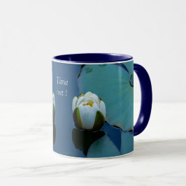 Weiße Wasserlilie im Teich - Wellness Tasse