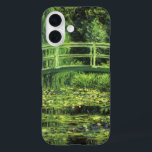 Weiße Wasserlilien von Claude Monet, Vintage Kunst iPhone 16 Hülle<br><div class="desc">Die weißen Wasserlilien (1899) von Claude Monet sind ein Vintager Impressionist, der sich mit einem Blumengemälde auskennt. Es ist eine von vielen Variationen der Wasserlilien und japanischen Fußgängergemälde, die Monet in seinem Blumengarten im Frühjahr in Giverny, Frankreich, gemalt hat. Eine Fußgängerbrücke über einen Teich in grünen Tönen. Über den Künstler:...</div>