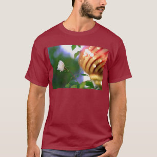 Weiße Weihnachtsrose T-Shirt