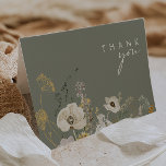 Weiße Wildblume | Sage Green Dankeskarte<br><div class="desc">Diese Weide der Whimsistischen Wildblume | Sage Green danke Ihnen Karte ist perfekt für Ihre einfache, elegante boho Hochzeit. Die moderne, rustikale Vegetation, begleitet von den minimalistischen Wildblumen der Aquarellbilder, wird Ihre Vision zum Leben erwecken! Dieses Design von hübschen goldenen Blume, Touchs von bohemianischen Salbei grün und lila ist sicher,...</div>