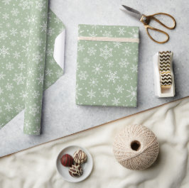 Weiße Winter Schneeflocken Sterne auf Salbei grün  Geschenkpapier