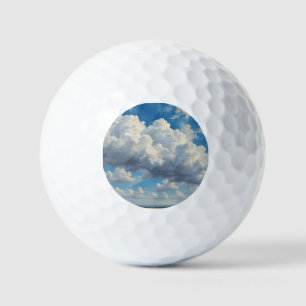 Weiße Wolken und klarer blauer Himmel Golfball