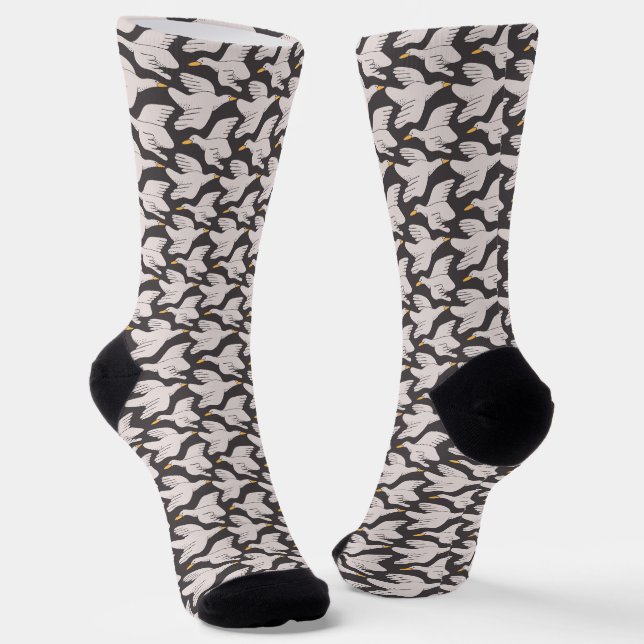 Weißer Cartoon Gänse Geometrisches Muster Dunkelgr Socken (Gewinkelt)