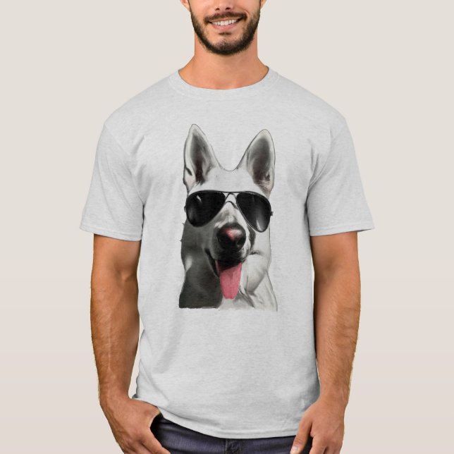 Weißer Deutscher Schäferhund mit Sonnenbrille T-Shirt (Vorderseite)