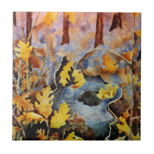 Weißer Eichenstumpf im Herbst mit Sprossen Fliese