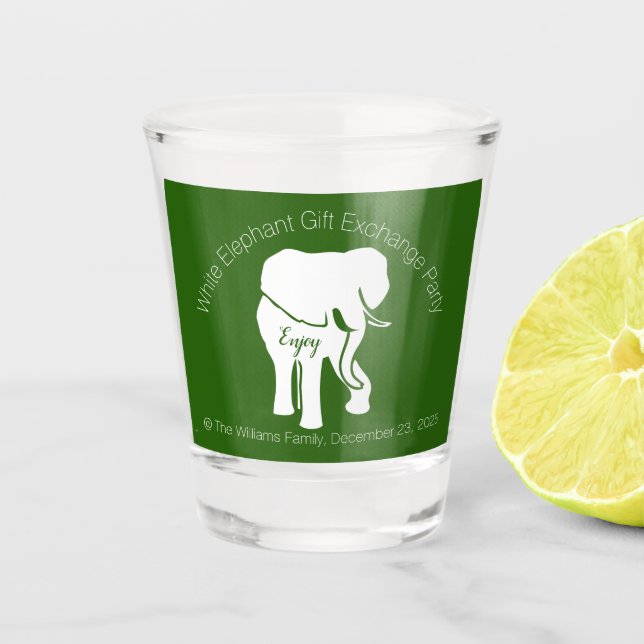 Weißer Elefant auf grünem Schnapsglas (Vorderseite)