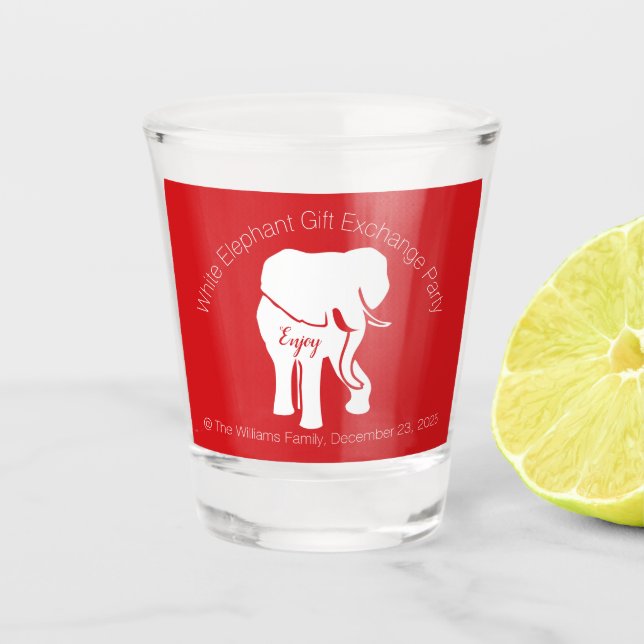 Weißer Elefant auf rotem Schnapsglas (Vorderseite)