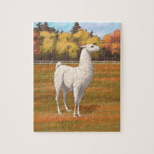Weißer Llama im Herbst