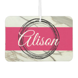 Weißer Marmor und Fuchsienrosa tragen den Namen. Autolufterfrischer