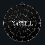 Weißer, moderner Name Dartscheibe<br><div class="desc">Diese moderne elegante Typografie verleiht Ihrem Familiennamen und Dartboard ein einzigartiges und ausgeprägtes Aussehen. Sammeln Sie die Darts für Ihre nächste Familienspielnacht oder Wiedersehen und zielen Sie geradeaus. Behalt es für dich selbst oder gib es als maßgeschneidertes Geschenk an deine Familie und Freunde.</div>