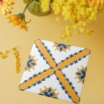 Weißer Orange Portugiesisches Mittelmeer Fliese<br><div class="desc">Lebhafte,  mediterrane Ziegel mit symmetrischen geometrischen Formen in Weiß,  Blau und Orange.</div>
