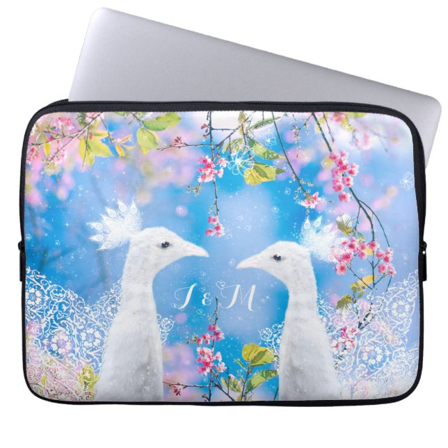 Weißer Pfau und blühende Sakura /anpassbar Laptopschutzhülle (Vorderseite)
