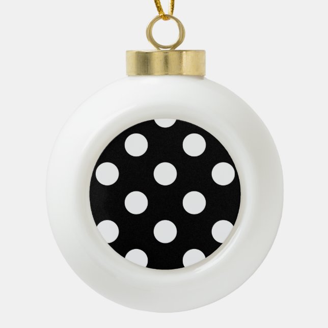 Weißer Polka-Punkt auf schwarzem Muster Keramik Kugel-Ornament (Vorderseite)
