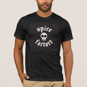weißer Schädel auf Schwarzem T-Shirt