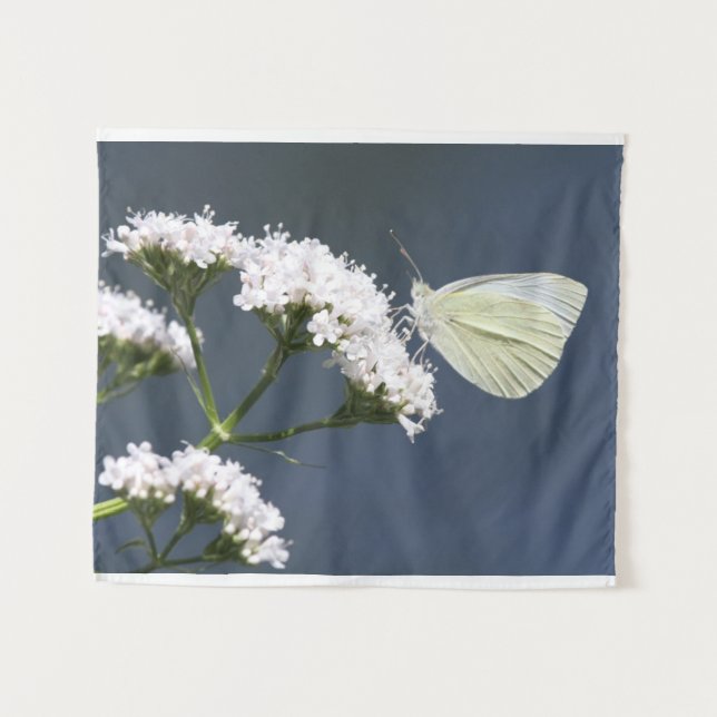 Weißer Schmetterling auf Blume Wandteppich (Vorderseite (Horizontal))