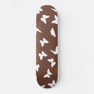 Weißer Schmetterling Brauner Hintergrund Niedlich Skateboard
