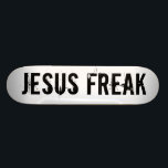 Weißer Skateboard von Jesus Freak<br><div class="desc">Rippen Sie es hoch und zeigen Sie Ihre Liebe für Ihren Herrn und Erretter gleichzeitig!  Dieses Forum ist eine großartige Möglichkeit,  Gespräche über Gott mit anderen zu beginnen,  auf die Sie treffen können.  Stehen Sie für den Herrn!  Sie können den Schriftart und die Farbe des Schriftartes anpassen.</div>