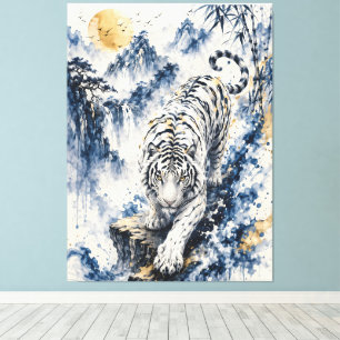 Weißer Tiger in blauer Tuschlandschaft – Elegant Leinwanddruck