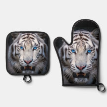 Weißer Tiger mit blauen Augen
