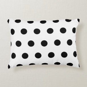 Weißer und schwarzer Polka-Dot Dekokissen