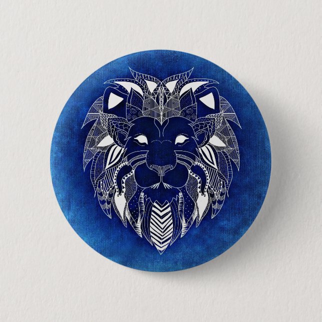 Weißer Unisexlöwe mit blauem Button (Vorderseite)