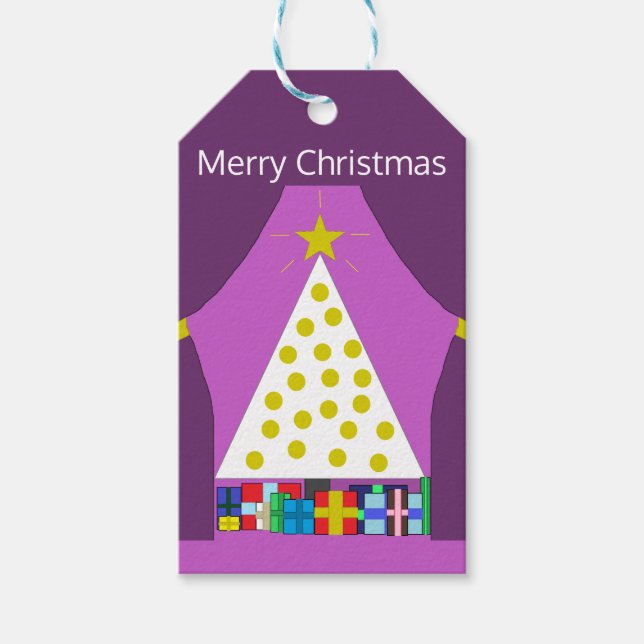 Weißer Weihnachtsbaum mit Lila Vorhängen Geschenkanhänger (Vorderseite)