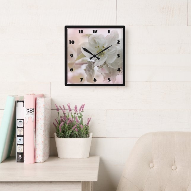 Weißes Apfelblütenfoto Quadratische Wanduhr (Lesesaal)