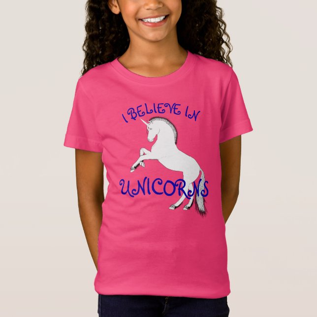 Weißes Einhorn u. "mich züchtend, glauben Sie an T-Shirt (Vorderseite)