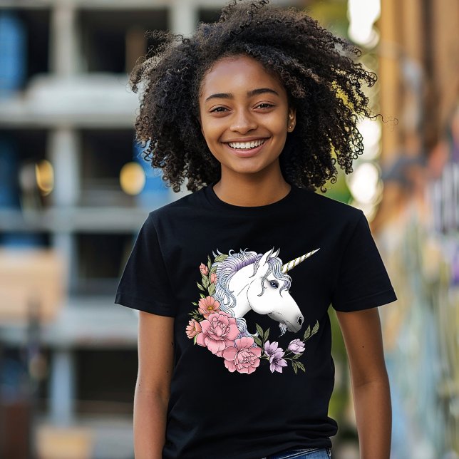 Weißes Einhorn und Blume T-Shirt (Von Creator hochgeladen)