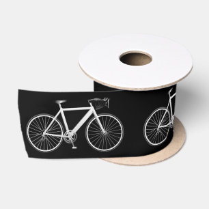 Weißes Fahrrad auf schwarz Satinband