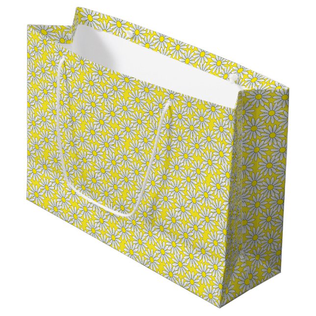 Weißes Gänseblümchen-Muster auf gelber großer Große Geschenktüte (Vorderseite Schrägansicht)