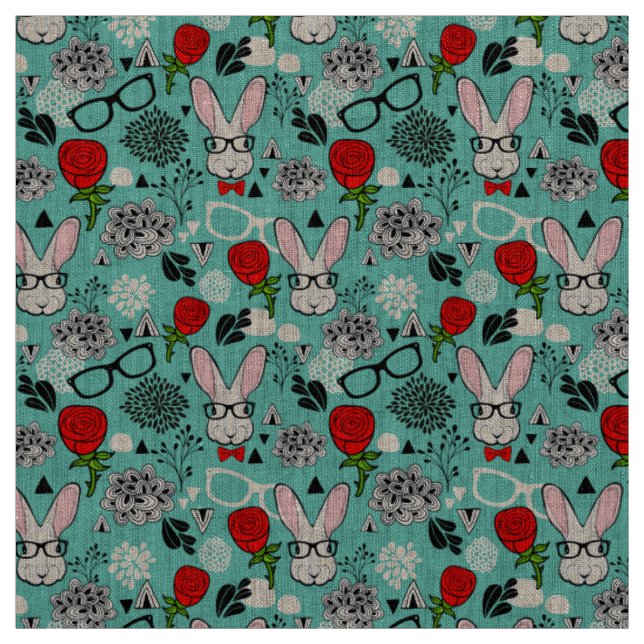 Weißes Kaninchen bei Rose Stoff (Muster)