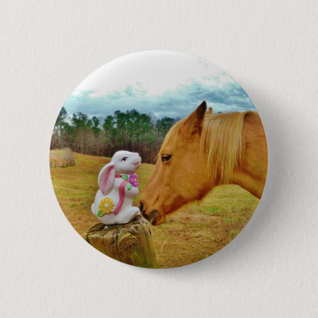 Weißes Kaninchen und Gelbes Pferd Button (Vorderseite)