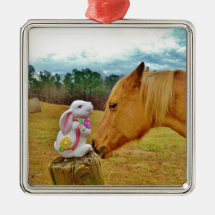 Weißes Kaninchen und Gelbes Pferd Silbernes Ornament