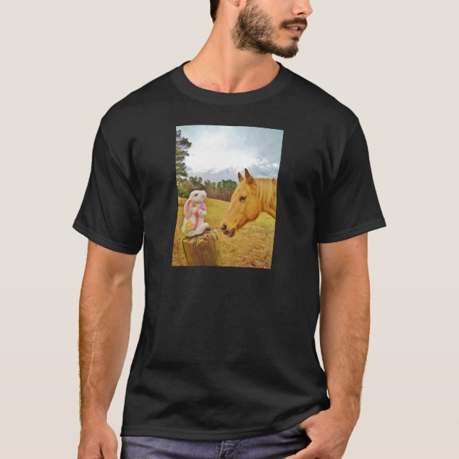 Weißes Kaninchen und Gelbes Pferd T-Shirt (Vorderseite)