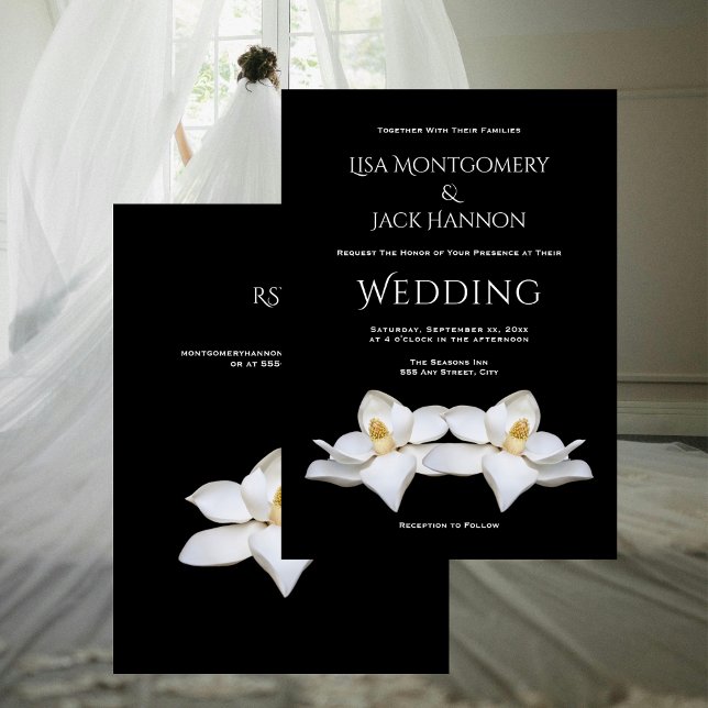 Weißes Magnolia Elegantes Flora und Fauna auf der  Einladung (White Magnolia Elegant Floral on Black Wedding Invitation)