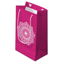 Weißes Mandala auf rosa Hintergrund Kleine Geschenktüte