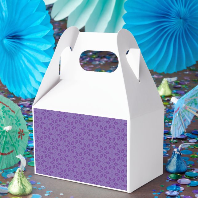 Weißes Papier mit wiederholendem Muster Geschenkschachtel (Party)