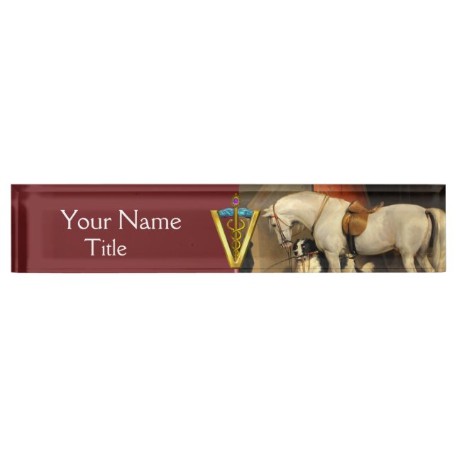 Weißes Pferd mit Hunden/CADUCEUS VETERINÄRSYMBOL Namensplakette (Vorderseite)
