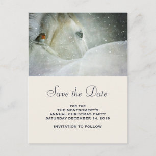 Weißes Pferd und Vogel im Schneefall Save the Date Ankündigungspostkarte