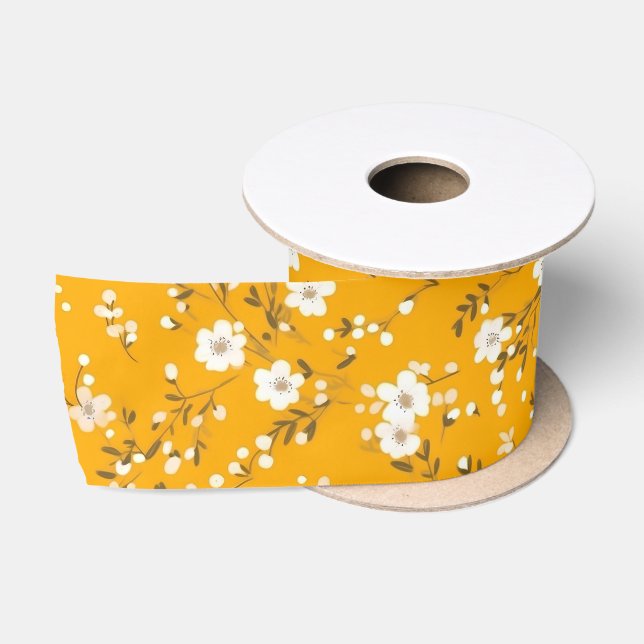 Weißes Posy-Print auf Gold Satinband (Spule)